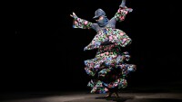 Дръзки цветове и животински принтове: Ревюто на H&M и Kenzo в Ню Йорк
