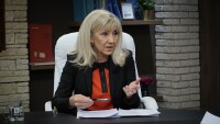 Петя Аврамова: Уикенд винетката щe струва 10 лв.