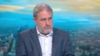 Боил Банов: Няма да затваряме кина и театри