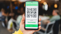 Туристическият бранш настоява за отпадане на зеления сертификат за влизане у нас