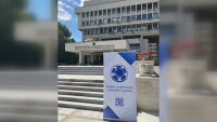 Служителите във външно министерство се готвят за стачка