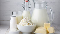 Монопол или нарушена конкуренция? КЗК проверява пазара на млечни продукти