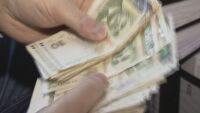 Изработени, но неизплатени: Защо учители не получават увеличението със задна дата? 