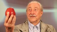 Днес Кирил Маричков щеше да навърши 80 години: „Докато има щурци, има надежда, че светът съществува“