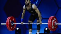 Само един успешен опит за Ангел Русев на световното (ВИДЕО)