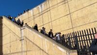Журналистически бойкот: Репортери напуснаха Пентагона с кашони (ВИДЕО)