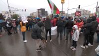 „Не искаме гето в квартала“: Пореден протест на жителите на кв. „Надежда“