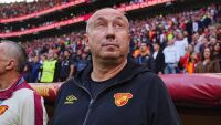 Червен картон спря Гьозтепе на Мъри срещу Галатасарай 