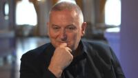 Георги Господинов: Да говориш с всичко - имали сме тази суперсила в детството. Изгубването ѝ после трупа тъга