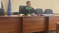 Къде е оръжието от убийството на Илиян Филипов? Нито жертвата, нито обвиняемият имали разрешително