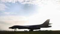 САЩ изтегли бомбардировачите си B-1 от базата на Кралските военновъздушни сили Феърфорд след предполагаем терористичен заговор