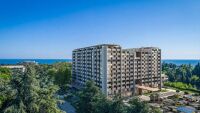 Нов живот за една легенда: започна реконструкцията на Grand Hotel Varna