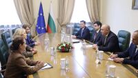 Румен Радев пред ЕК: Търсим помощ от ЕС за дълбоководно проучване на атакуваните с дронове кораби