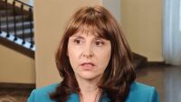 Министър Ефремова: Еднократните помощи за раждане ще бъдат повишени с над 56%. Въвеждат се данъчни облекчения за повече средства в семействата