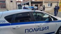 Разбиха нарколаборатория при акция в Бургас, изведоха собственика ѝ с белезници
