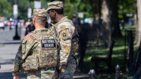 Член на Националната гвардия е прострелян във Вашингтон, трима гвардейци отвърнали на огъня (ВИДЕО)