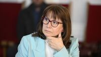 Омбудсманът поиска проверка на високите цените на ученическите екскурзии