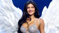 Със сутиен за 50 милиона долара Кайли Дженър дебютира на подиума на Victoria's Secret