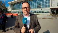 Сърбия гласува на фона на политическа криза: Ще загуби ли Вучич властта?