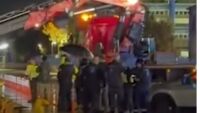 Кола падна от пристанището в Атина, загина цяло семейство