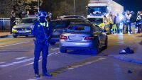 Няколко души бяха ранени, след като автомобил се вряза в хора в Германия