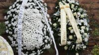 Семейство и приятели се сбогуваха за последно със Слави Бинев (СНИМКИ)