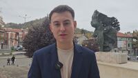 Отличие за bTV: Антоан Златков получи наградата „Златно перо“ в категория „Млад журналист“