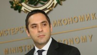 Караниколов: За нас е важно колкото се може повече икономически субекти да се върнат на работа