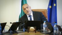 Борисов към пожарникарите: Увеличаваме заплатите с 10%, вие си ги делете на нощен и дневен труд