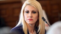 Десислава Ахладова сменя Данаил Кирилов като правосъден министър