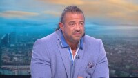 Алибегов: 60% трябва да са ваксинирани до лятото или туристическият сезон пропада
