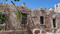 Разрушават склад в Тютюневия град в Пловдив