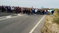 Продължават протестите на миньорите, блокирани са пътища