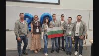 „Дядо настояваше да гледаме новини вместо детски“: Българчета с медали от международна олимпиада