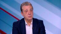 Вили Лилков: Обръчите на Ахмед Доган започнаха да го стягат. Дошло е време разделно в ДПС