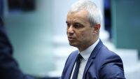 Костадин Костадинов за празника: Независимостта обаче трябва да се защитава всеки ден