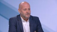Радан Кънев: Нелегитимни кръгове овладяват институциите и ГЕРБ