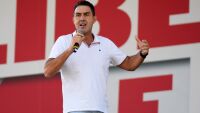Крайнодясната „Футуро Национале“ на генерал Роберто Ваначи изненадващо стана четвъртата най-популярна партия в Италия