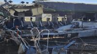 Пътнически влак със 120 души се сблъска с камион, превозващ цимент (ВИДЕО)