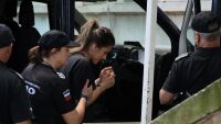 Жената, обвинена за убийството на бебе във Варна, остава в ареста. Твърди, че е паднало от кошарата си