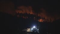 „Дано да завали. Готови сме, багажът е стегнат“: Готовност за евакуация в с. Димовци (ВИДЕО)