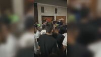 Мъж почина след токов удар в Петрич: Близките му твърдят, че е чакал над един час за медицинска помощ (ВИДЕО)