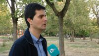 Възрастен мъж повалил и стискал за врата 12-годишно дете в парк „Заимов“ в София