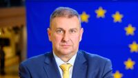 Емил Радев: Първо информирах Бойко Борисов за решението да подкрепя Йотова. Тя има качества на обединител на анцията