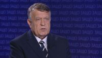 Министър Вълчев: Знам и тъмната страна на свободата на избор на учителите. МОН няма да пише единния учебник по БЕЛ, история и география