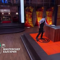 Тази вечер в 