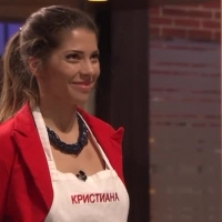 Кристиана представя ястието си на журито