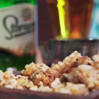 (Не)стандартни вкусове за бира с chef Георги Бойковски: Крилца с кетчуп от ягоди