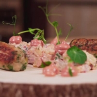 (Не)стандартни вкусове за бира с chef Георги Бойковски: Рибени кебапчета с картофена салата