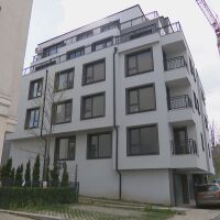 Дом или инвестиция? Българи в чужбина инвестират в имоти у нас
